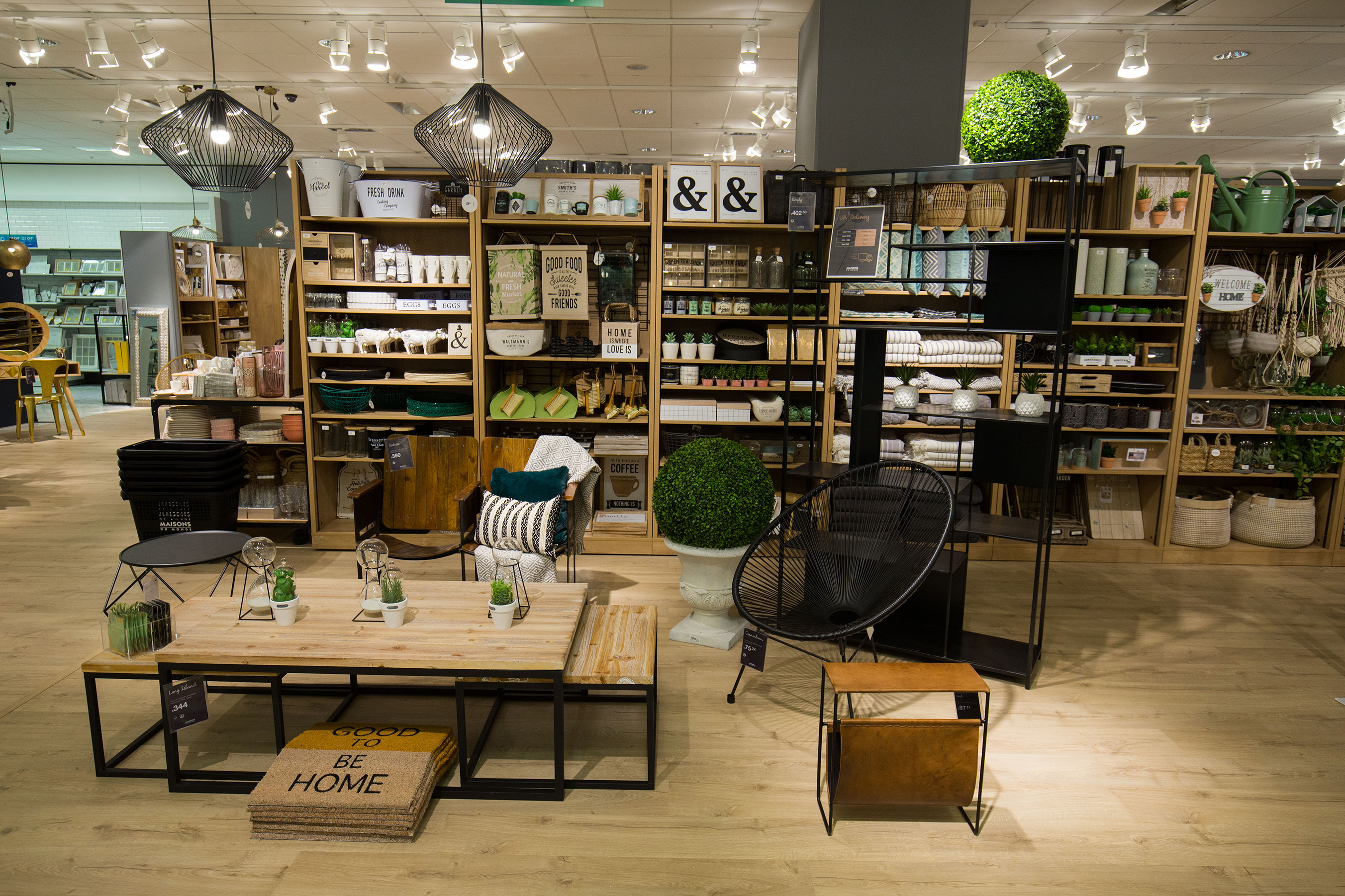 Maisons du Monde opened 3 concessions in London Westfield, Birmingham and  Manchester in partnership with Debenhams on 7th April